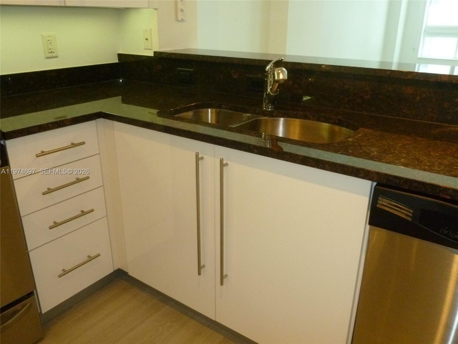 7350 Southwest 89th Street, Unit 807S Miami, FL 33156 - Photo 9 of 11