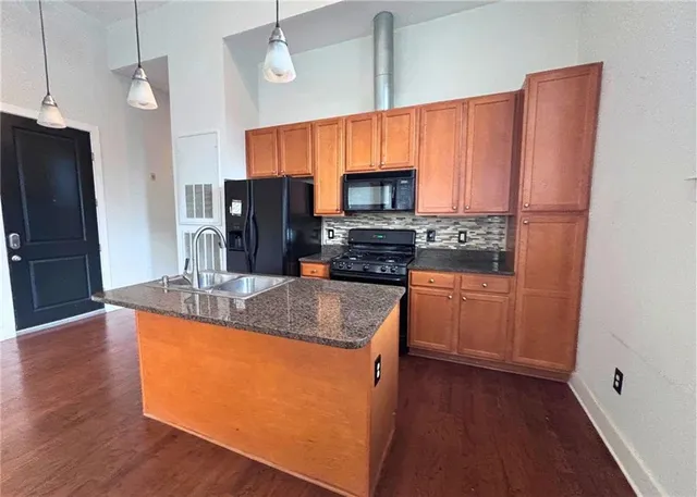 $185,000 | 1195 Milton Terrace Southeast, Unit 2301, Atlanta, GA 30315