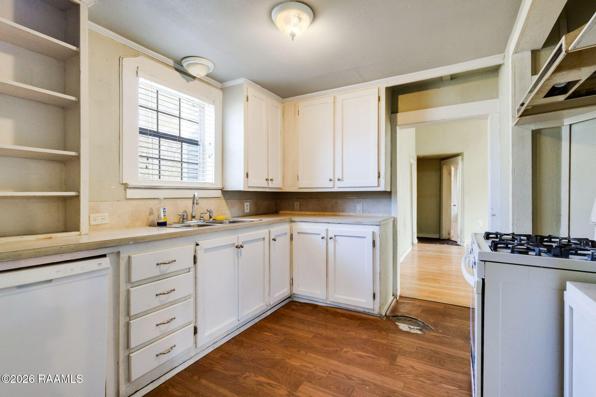 703 East 2nd Street Jennings, LA 70546 - Photo 5 of 24 703 E 2nd Street