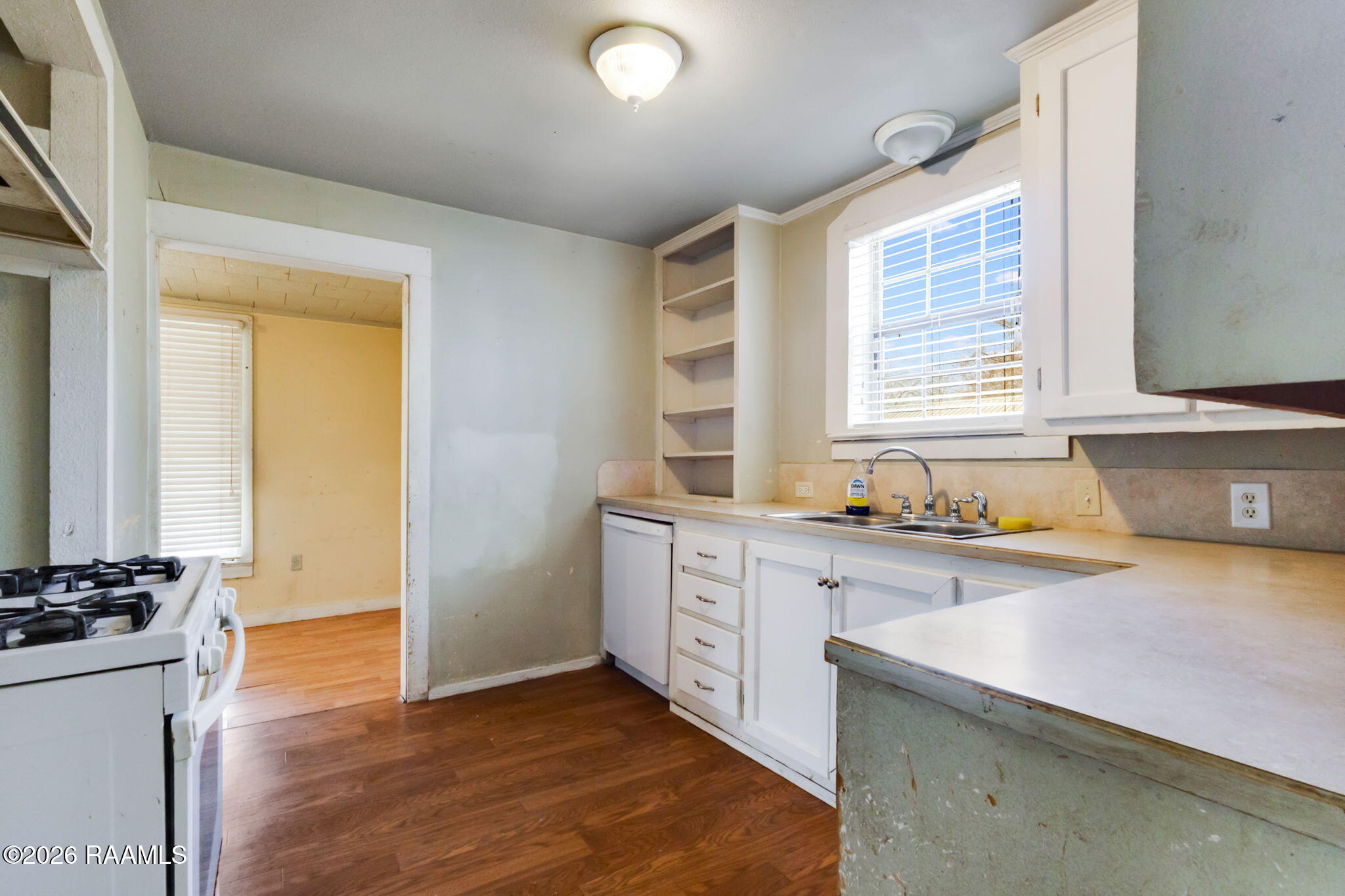 703 East 2nd Street Jennings, LA 70546 - Photo 6 of 24 703 E 2nd Street