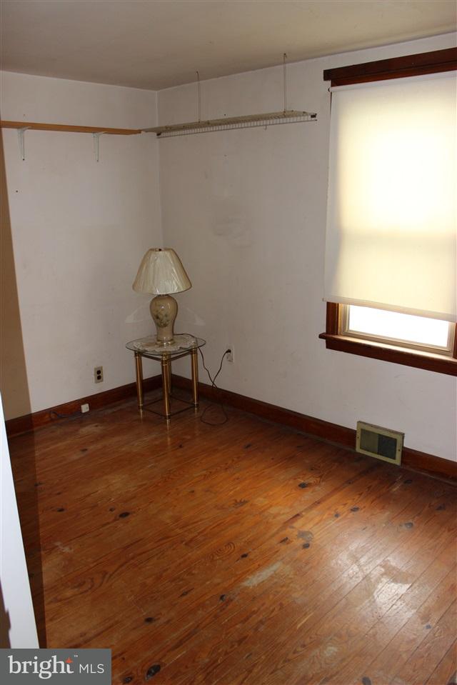 498 South High Street Hanover, PA 17331 - Photo 6 of 11 Gallery Image 6