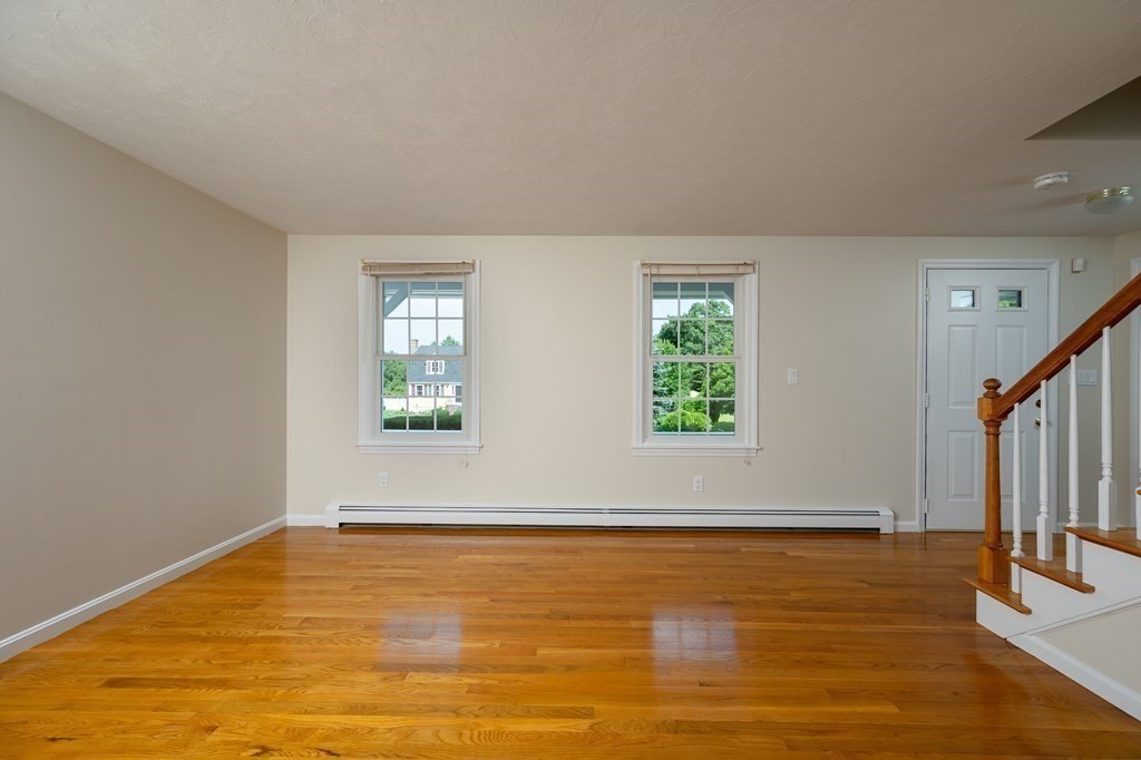 39 Oletree Road Pembroke, MA 02359 - Photo 6 of 37 Gallery Image 6