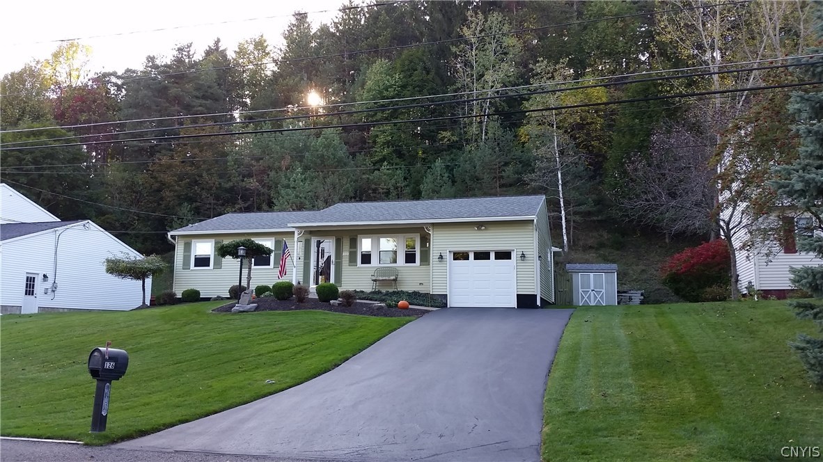 126 Parsons Road Camillus, NY 13031 - Photo 1 of 1 Gallery Image 1