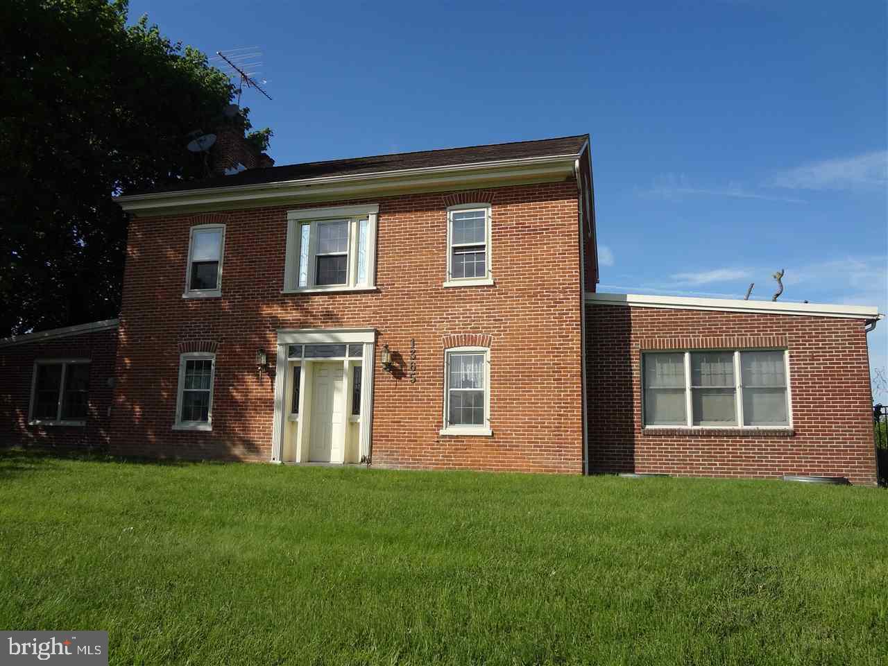 1365 Chambersburg Road Gettysburg, PA 17325 - Photo 1 of 11 Gallery Image 1