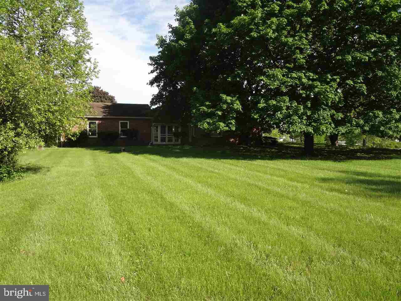 1365 Chambersburg Road Gettysburg, PA 17325 - Photo 2 of 11 Gallery Image 2