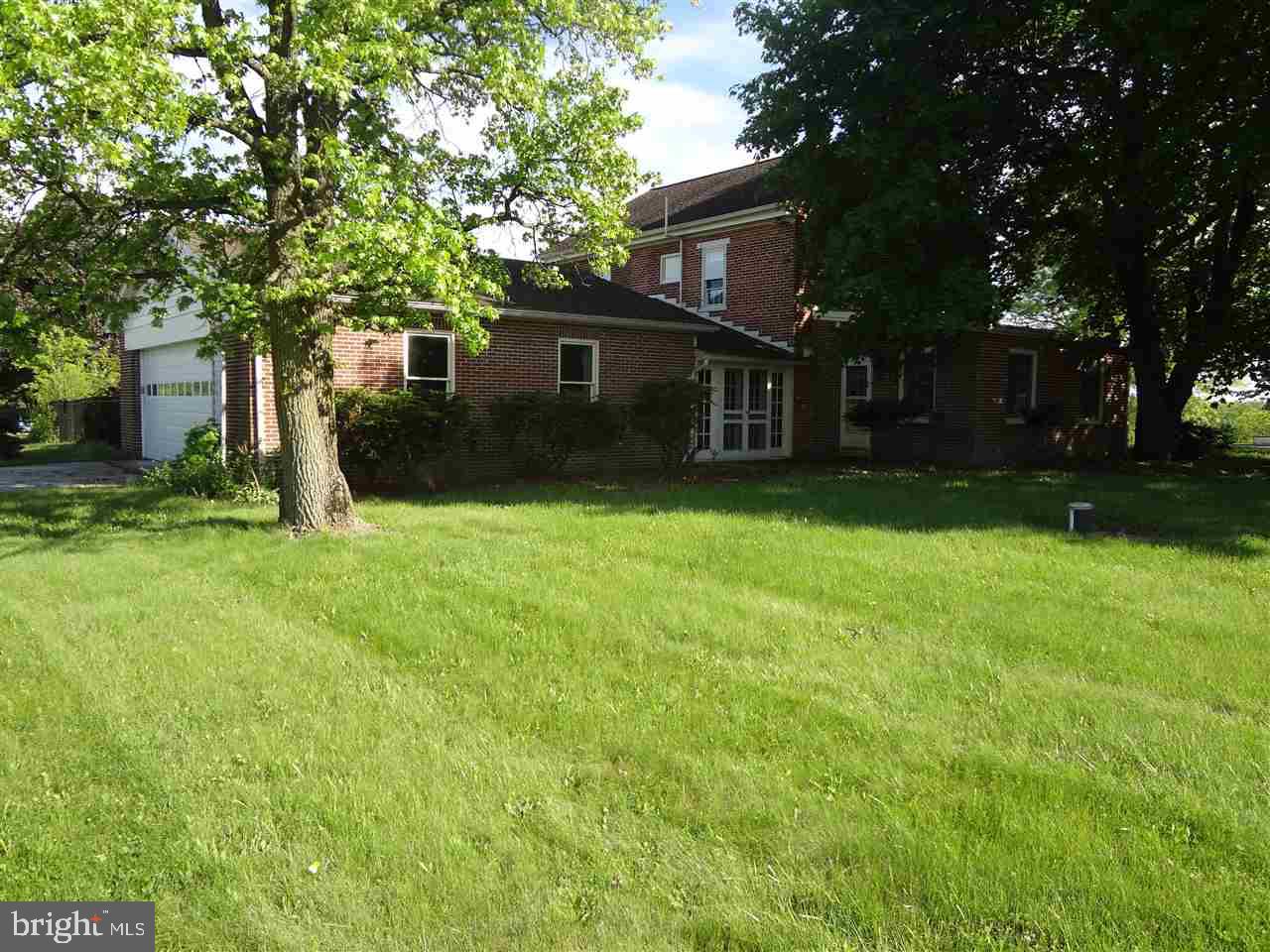 1365 Chambersburg Road Gettysburg, PA 17325 - Photo 4 of 11 Gallery Image 4