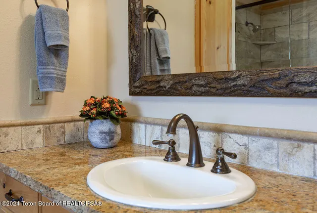 $3,125,000 | 14165 South U Highway, Bondurant, WY 82922