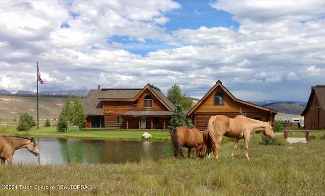 $3,125,000 | 14165 South U Highway, Bondurant, WY 82922