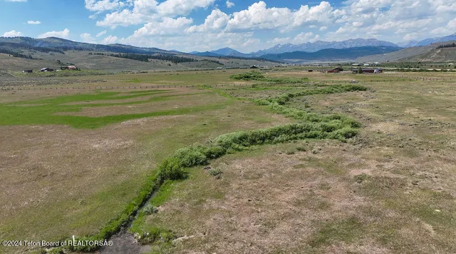 $3,125,000 | 14165 South U Highway, Bondurant, WY 82922