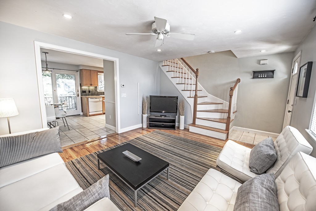 62 Bay State Road Quincy, MA 02171 - Photo 1 of 12 Gallery Image 1