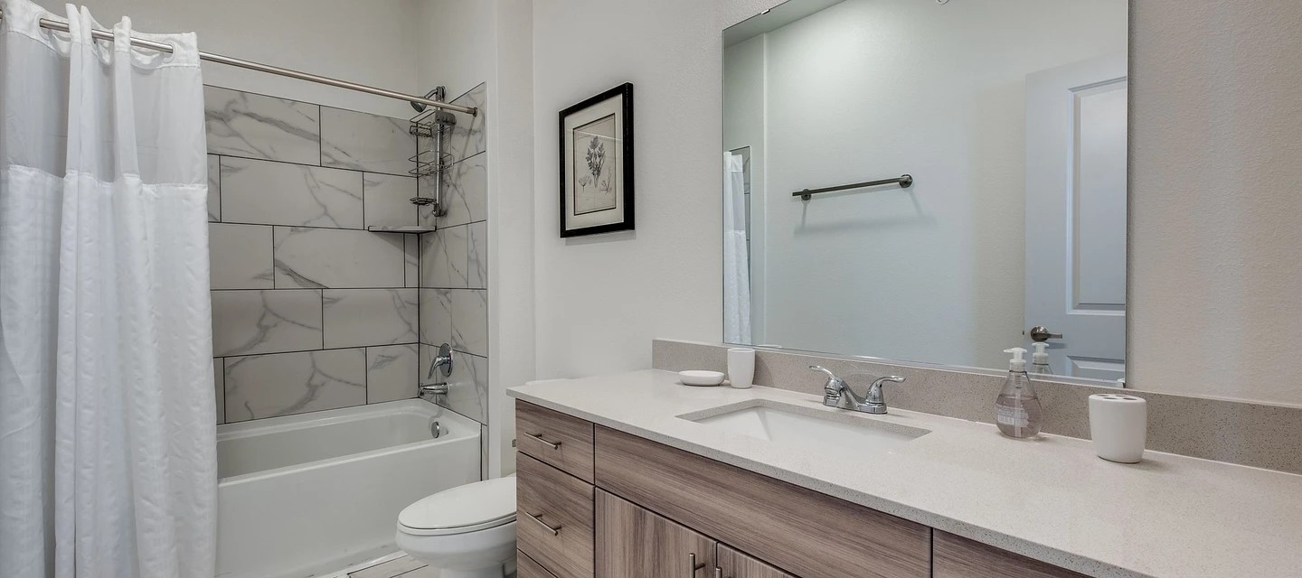 10030 Garland Road, Unit 1401 Dallas, TX 75218 - Photo 8 of 14 8 weeks free on 15-month lease terms