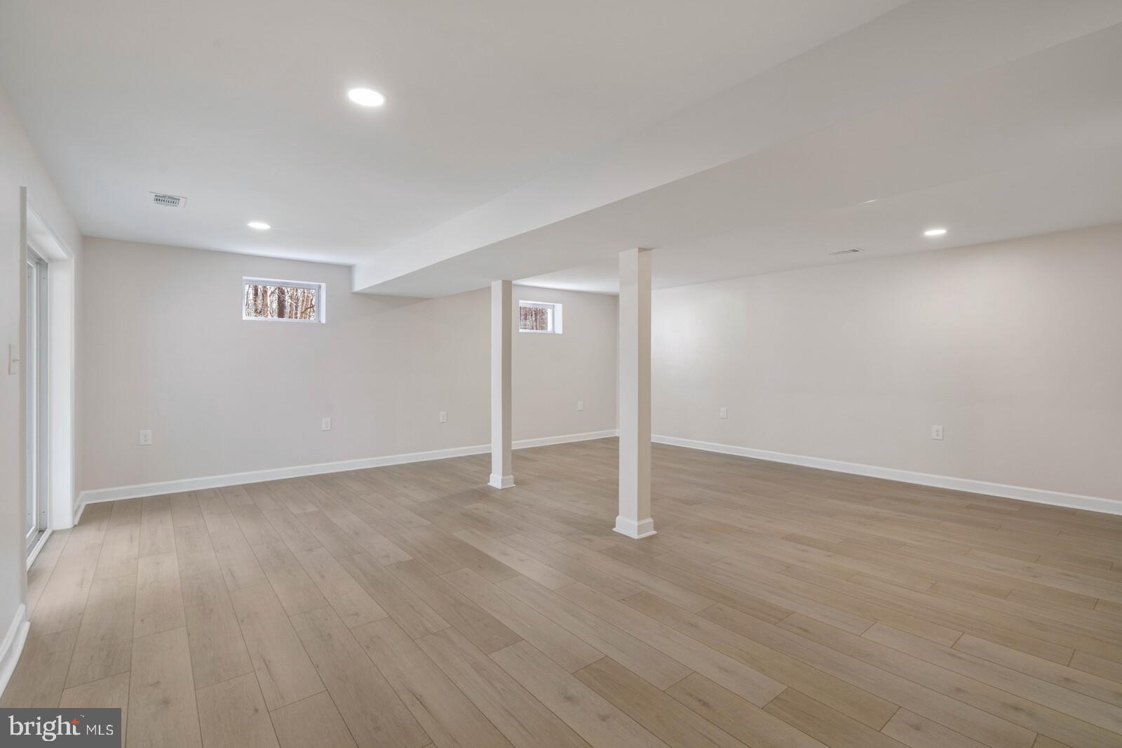 7041 Gatsby Road Manassas, VA 20112 - Photo 58 of 74 Or even a rec room with a pool table etc.