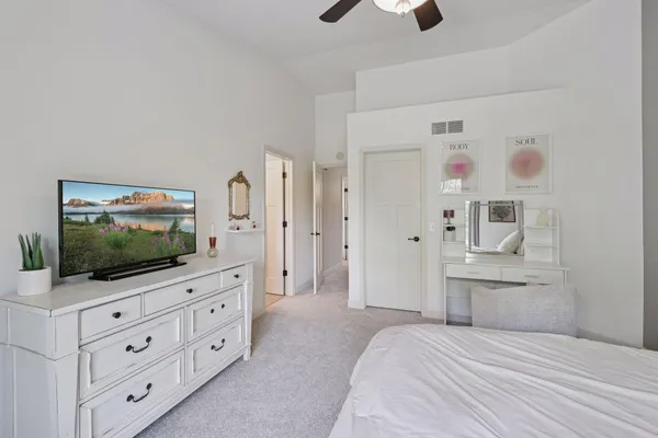 $1,100,000 | 6160 Ithaca Lane North, Minneapolis, MN 55446