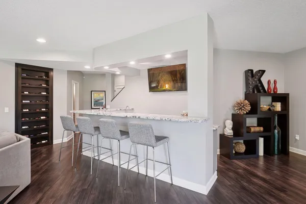 $1,100,000 | 6160 Ithaca Lane North, Minneapolis, MN 55446
