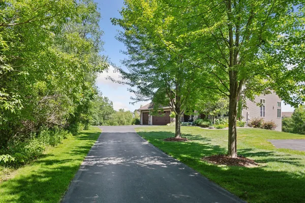 $1,100,000 | 6160 Ithaca Lane North, Minneapolis, MN 55446