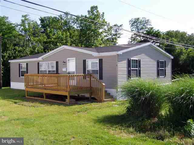 8 Arrow Road Harrisburg, PA 17109 - Photo 1 of 3 Gallery Image 1