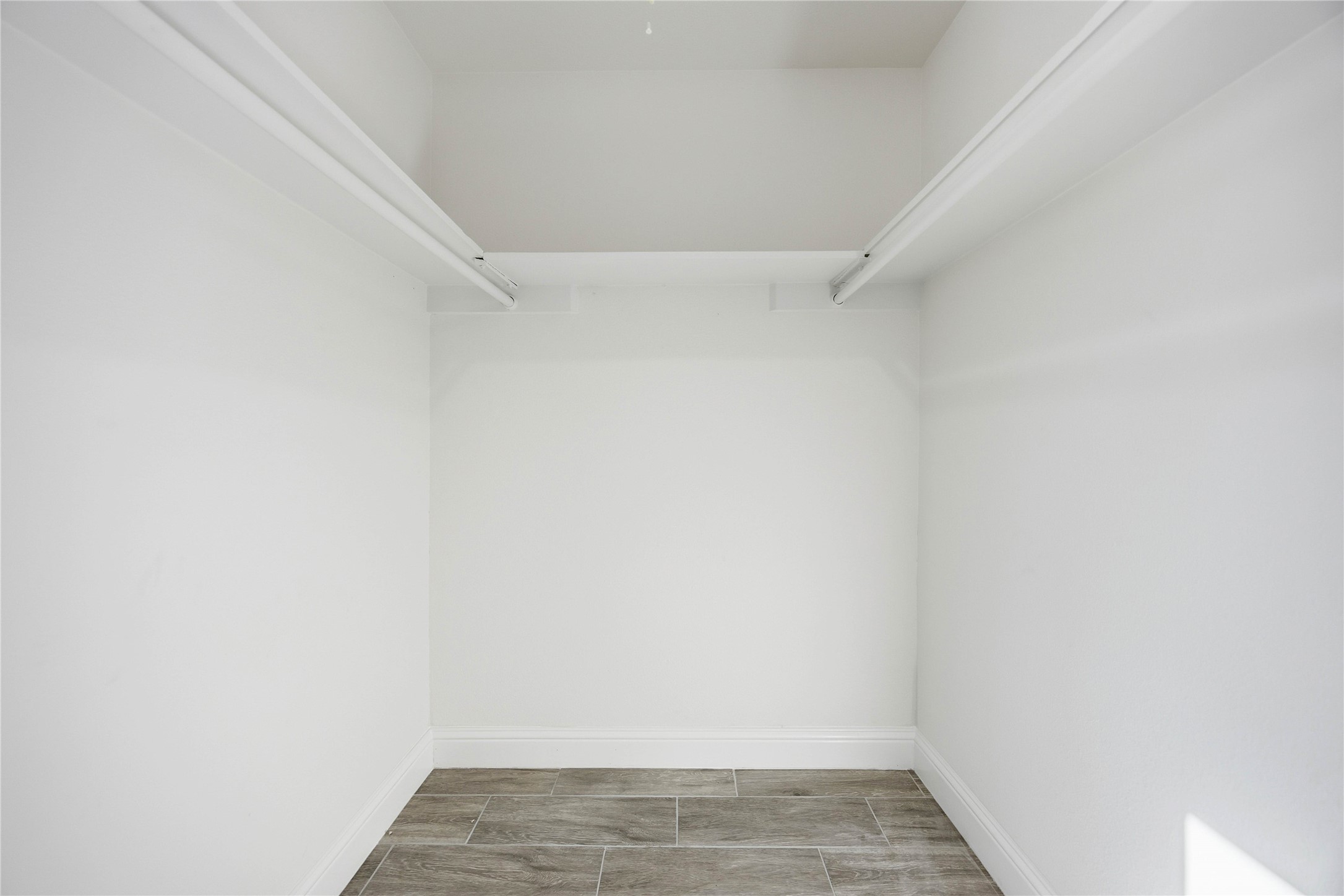 8115 Tarbell Road Houston, TX 77034 - Photo 21 of 24 a view of small space