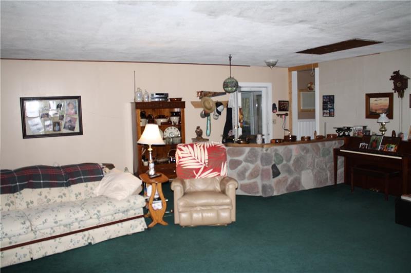 316 Hosack Road Jackson Center, PA 16133 - Photo 11 of 22