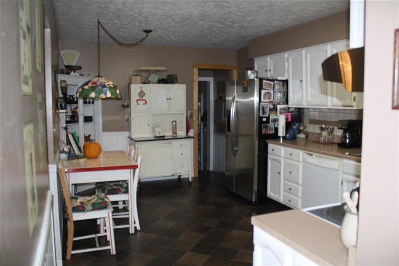 316 Hosack Road Jackson Center, PA 16133 - Photo 6 of 22