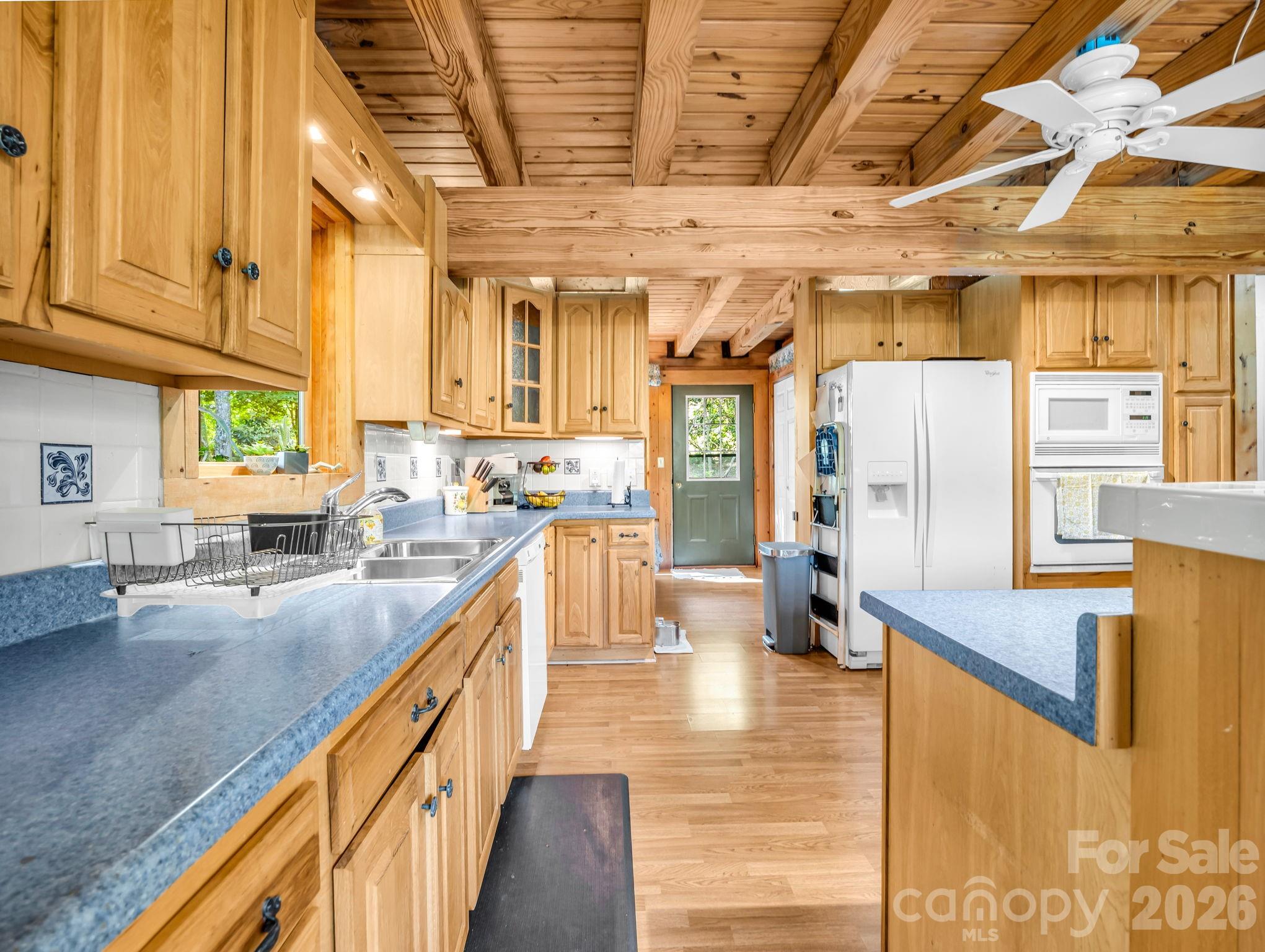 247 Woods Road Spruce Pine, NC 28777 - Photo 11 of 24