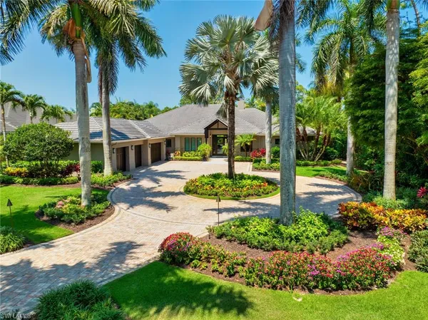 $4,399,999 | 384 Edgemere Way East, Naples, FL 34105