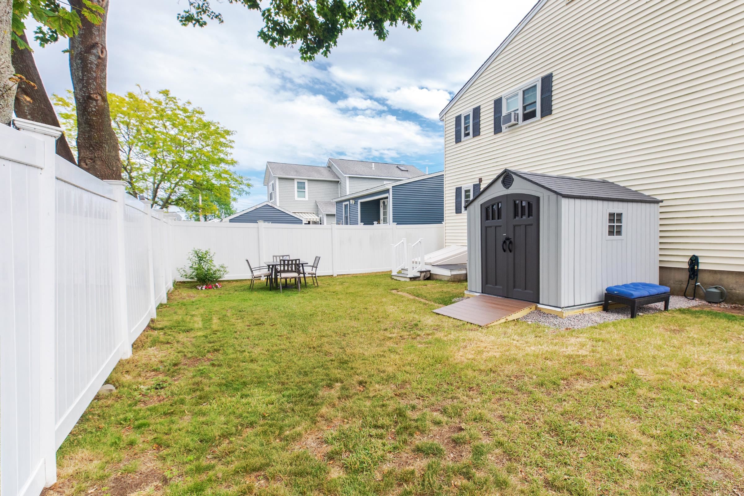 14 Fellows Avenue, Unit 2 Hampton, NH 03842 - Photo 11 of 34