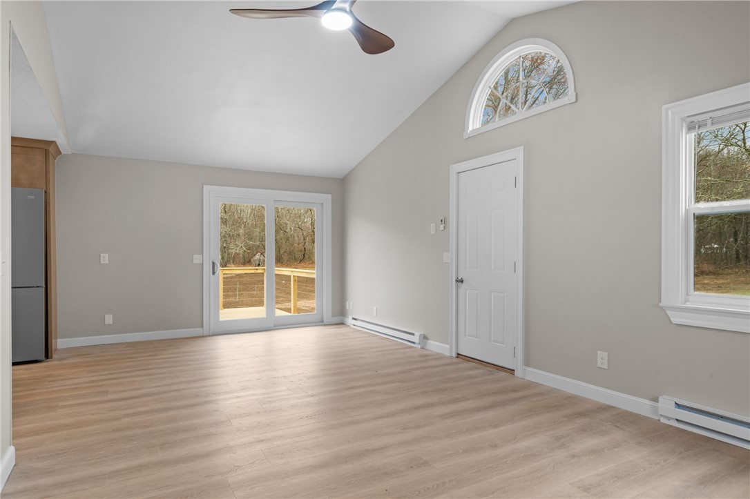 134 Church Street Westerly, RI 02808 - Photo 11 of 50