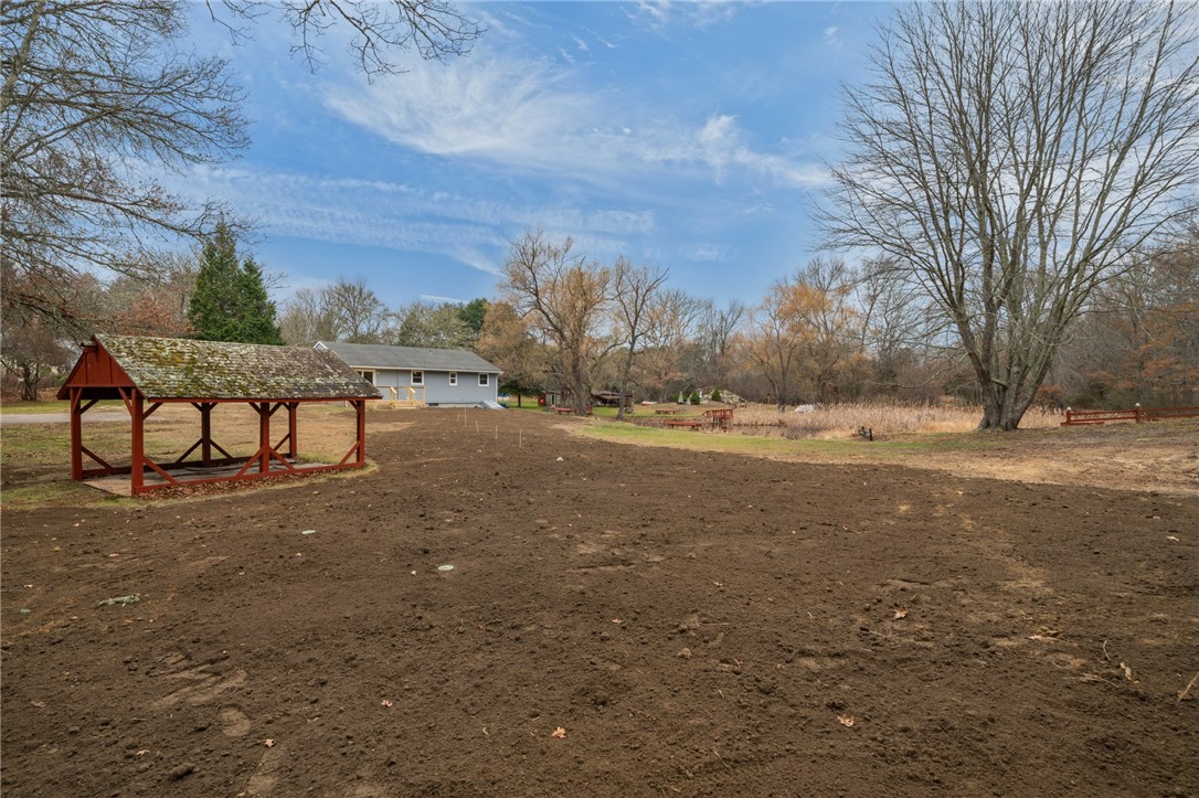 134 Church Street Westerly, RI 02808 - Photo 36 of 50