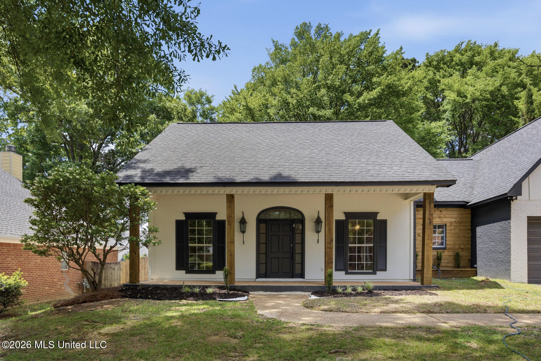 417 Forest Lane Ridgeland, MS 39157 - Photo 2 of 25 2