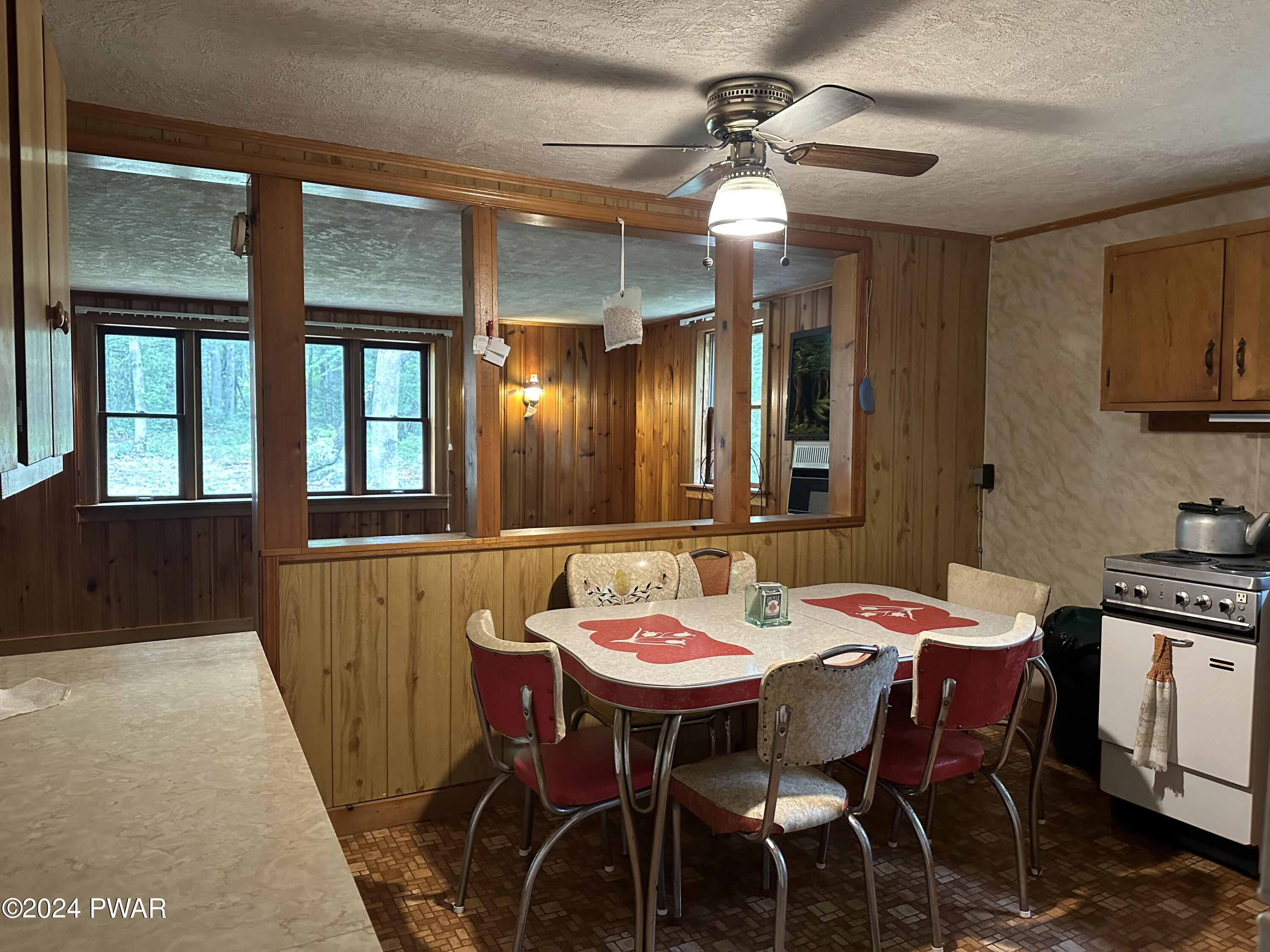 980 Silver Lake Road Dingmans Ferry, PA 18328 - Photo 6 of 20