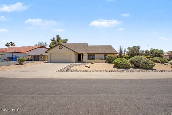 $749,000 | 15007 North 43rd Street, Phoenix, AZ 85032
