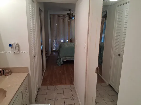 $1,750 | 1100 St Charles Place, Unit 213, Pembroke Pines, FL 33026
