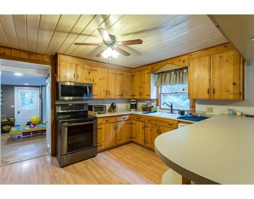 53 George Allen Road West Brookfield, MA 01585 - Photo 3 of 25 Gallery Image 3