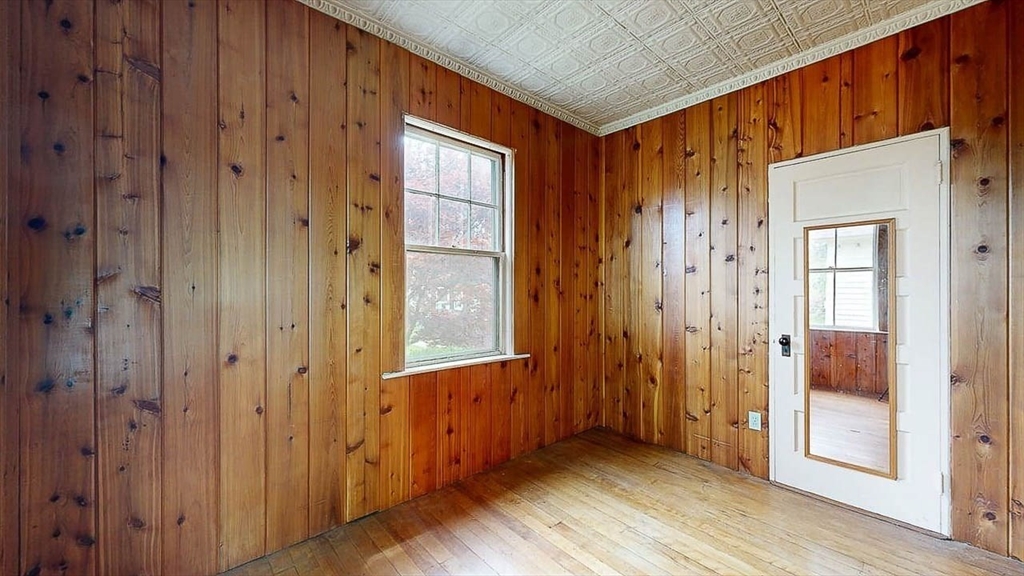 14 Hadwen Road Worcester, MA 01602 - Photo 19 of 40 Gallery Image 19