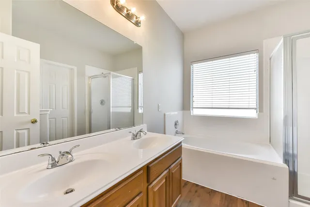 $1,800 | 3863 Silver Hawk Drive, Katy, TX 77449