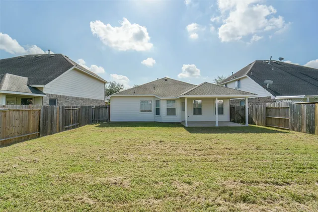 $1,800 | 3863 Silver Hawk Drive, Katy, TX 77449