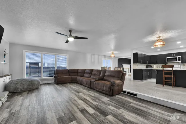 $535,000 | 709 East Elm Avenue, Parma, ID 83660