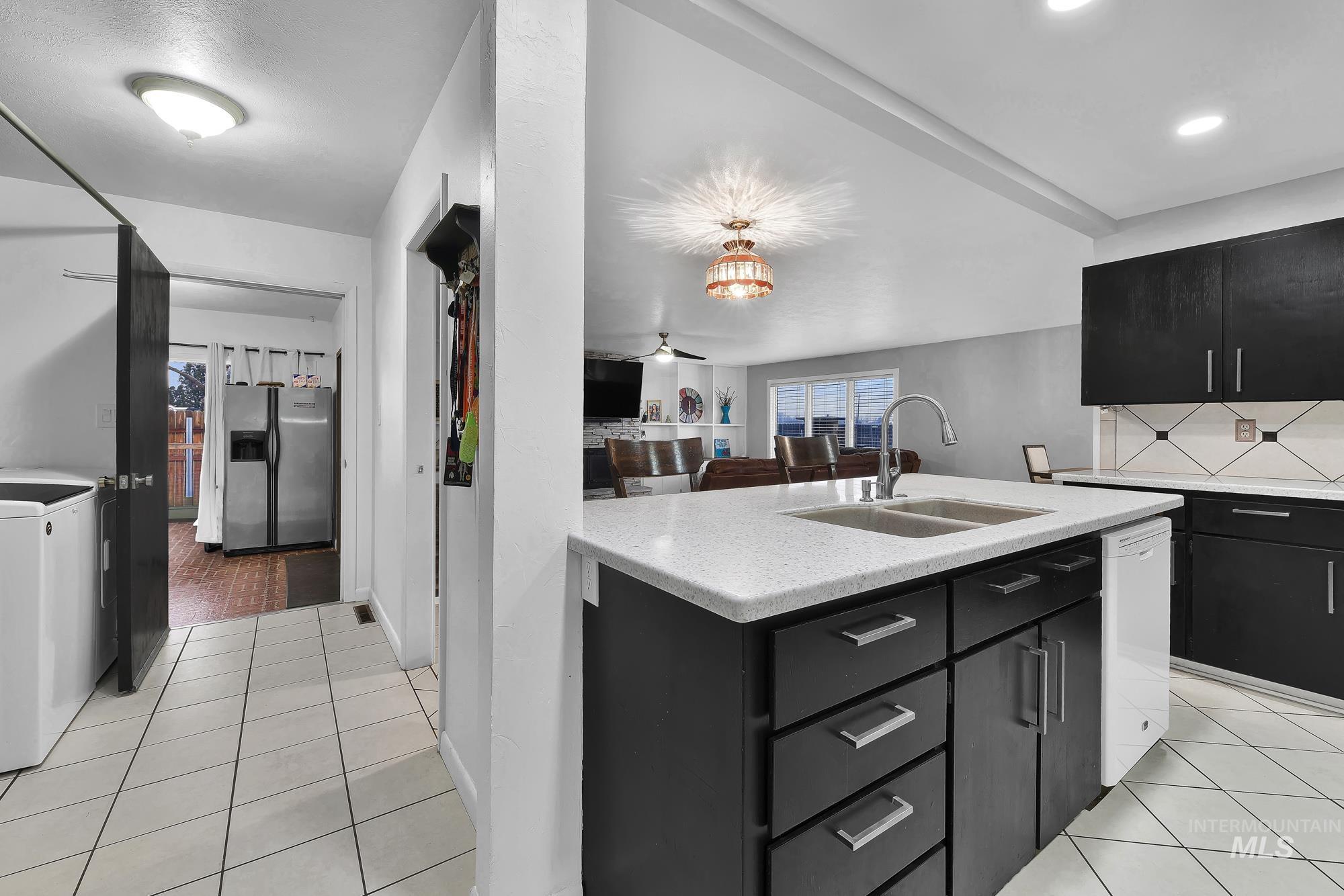 709 East Elm Avenue Parma, ID 83660 - Photo 19 of 48