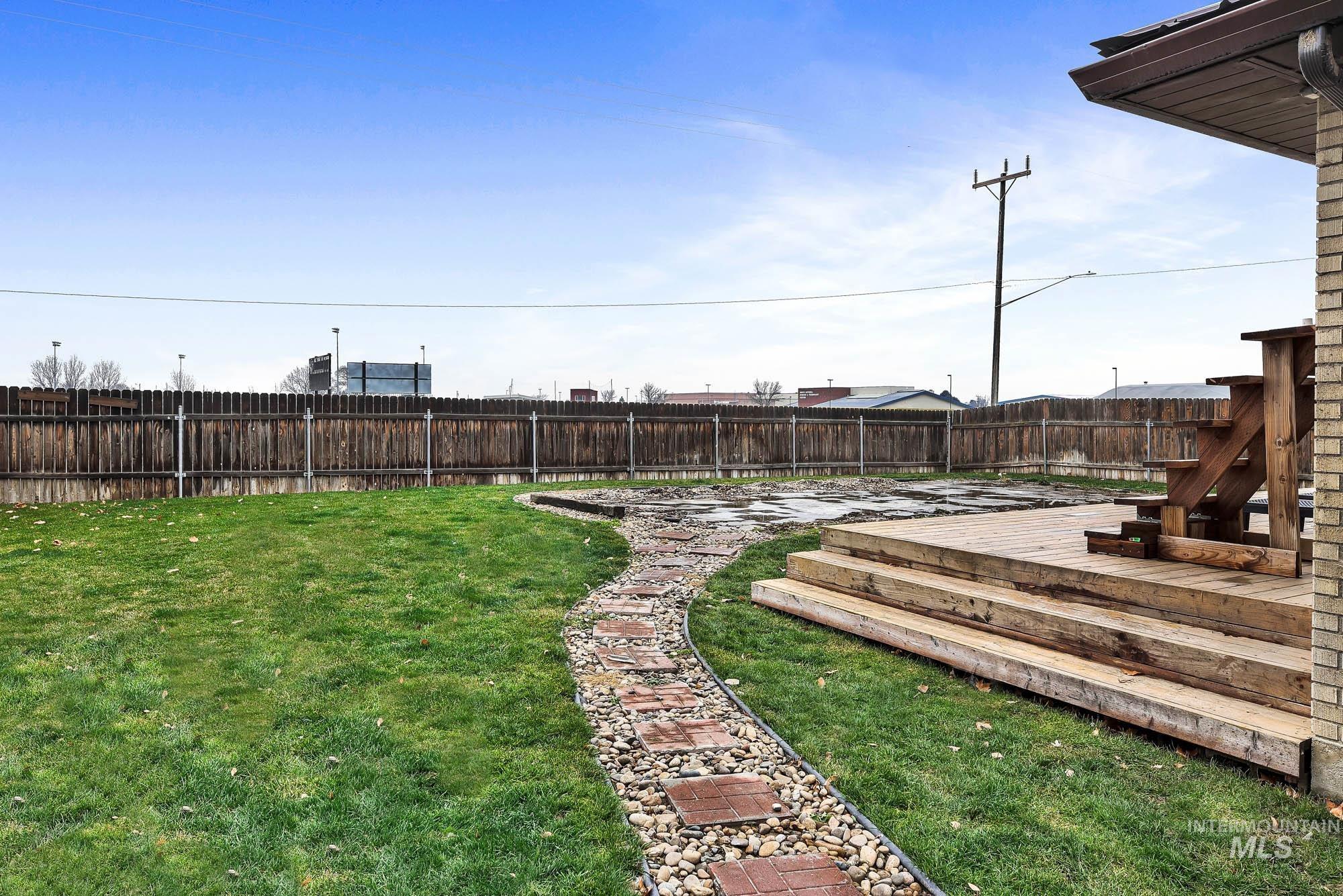 709 East Elm Avenue Parma, ID 83660 - Photo 43 of 48