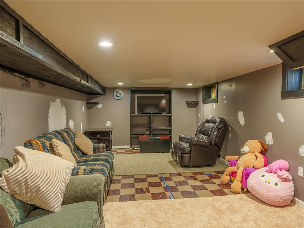 47 High Point Trail Irondequoit, NY 14609 - Photo 16 of 25 Basement will be painted before closing