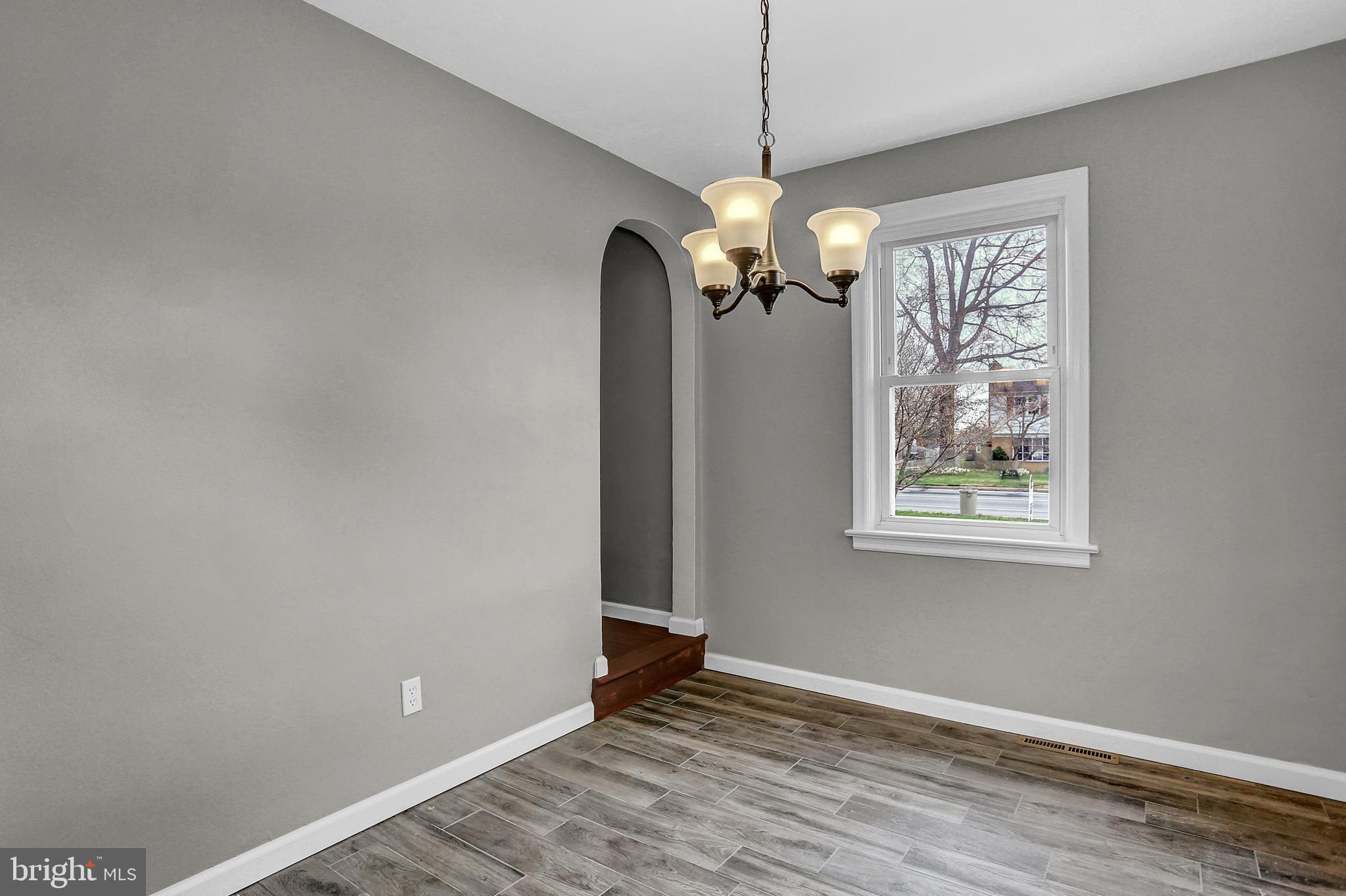 260 Edgewood Road York, PA 17402 - Photo 14 of 37 Gallery Image 14