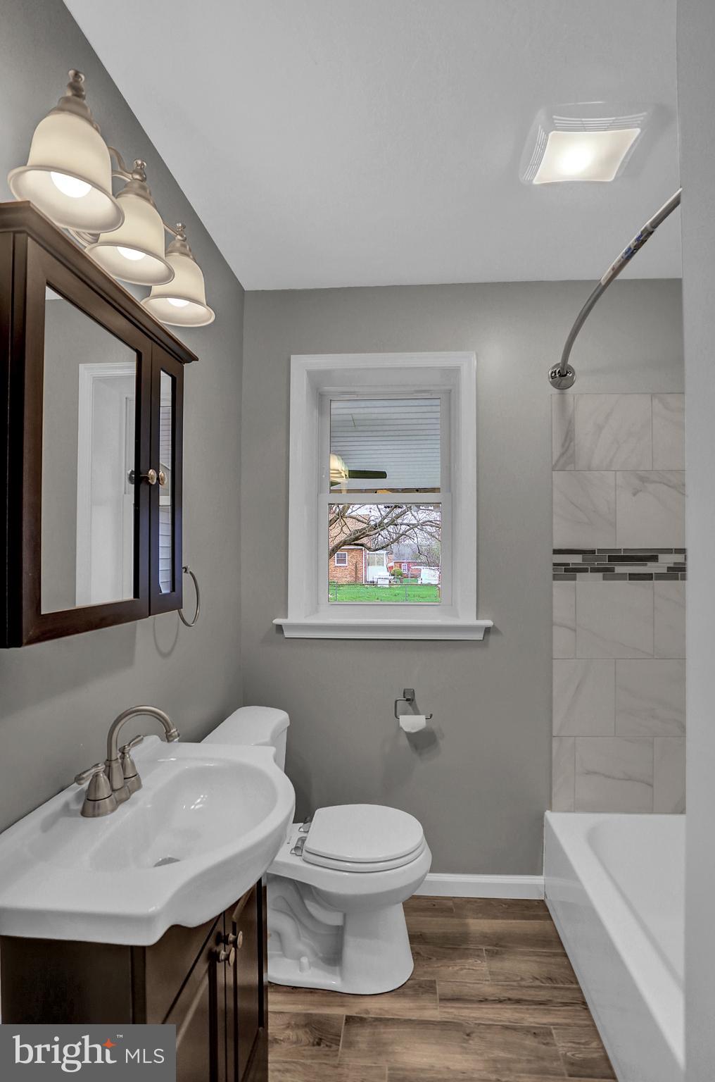 260 Edgewood Road York, PA 17402 - Photo 22 of 37 Gallery Image 22