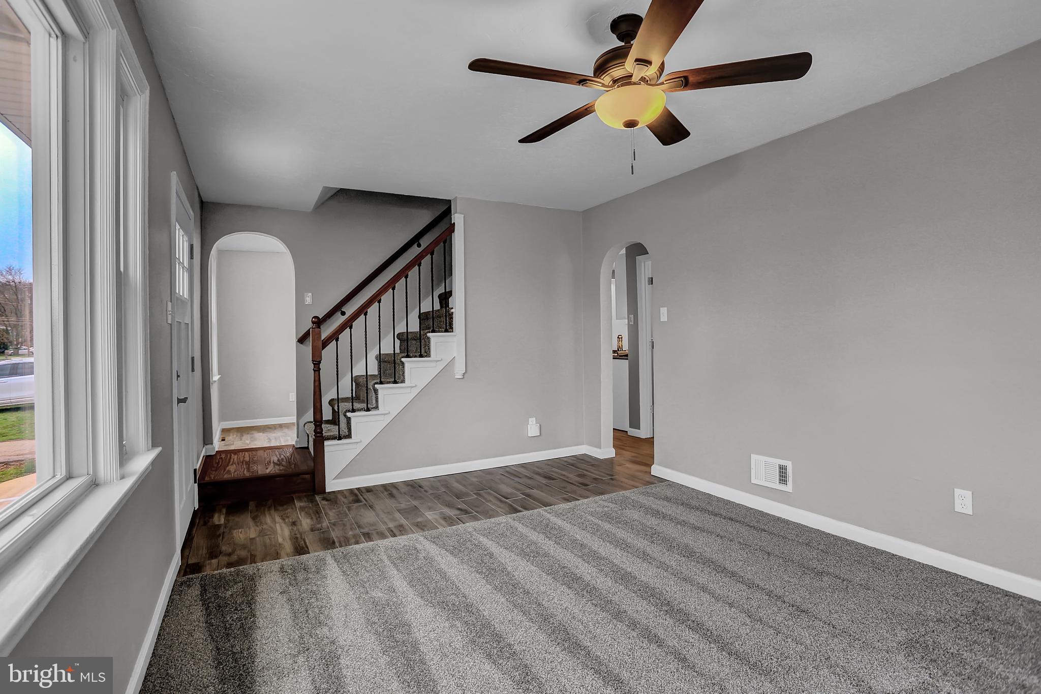 260 Edgewood Road York, PA 17402 - Photo 5 of 37 Gallery Image 5