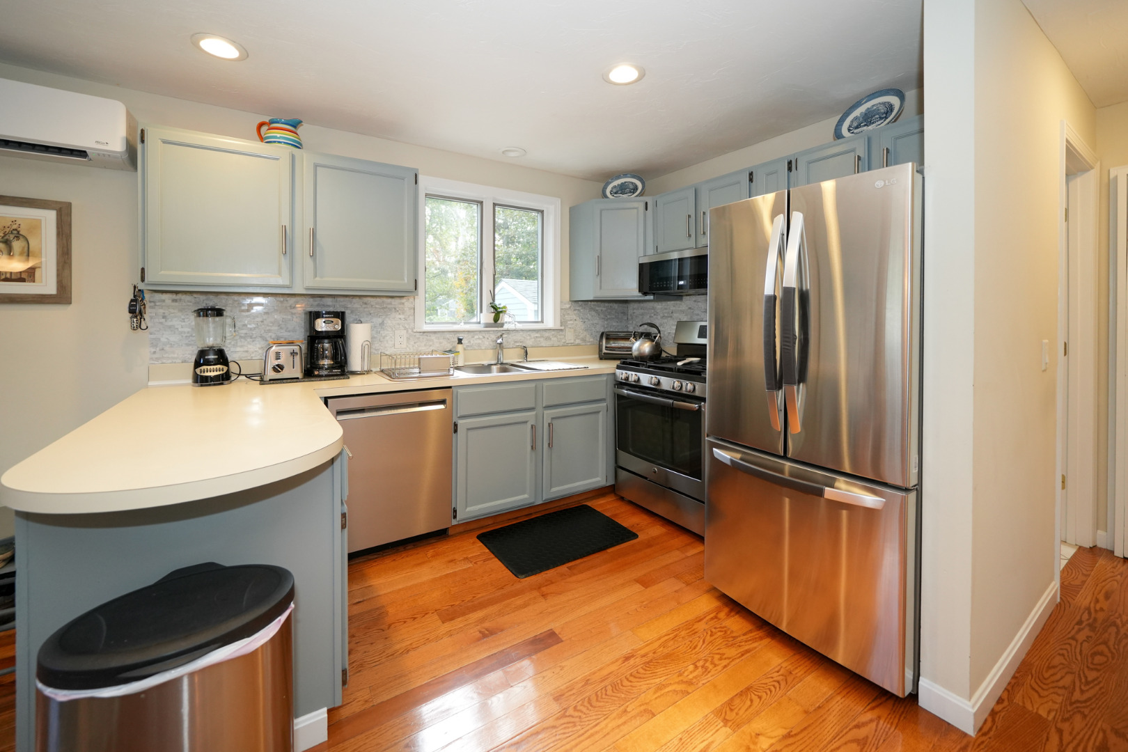 66 Barnes Road Oak Bluffs, MA 02557 - Photo 11 of 30