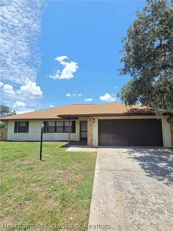 $1,800 | 3801 Monza Drive, Sebring, FL 33872
