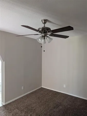 $2,150 | 2009 Ming Drive, Edgecliff Village, TX 76134