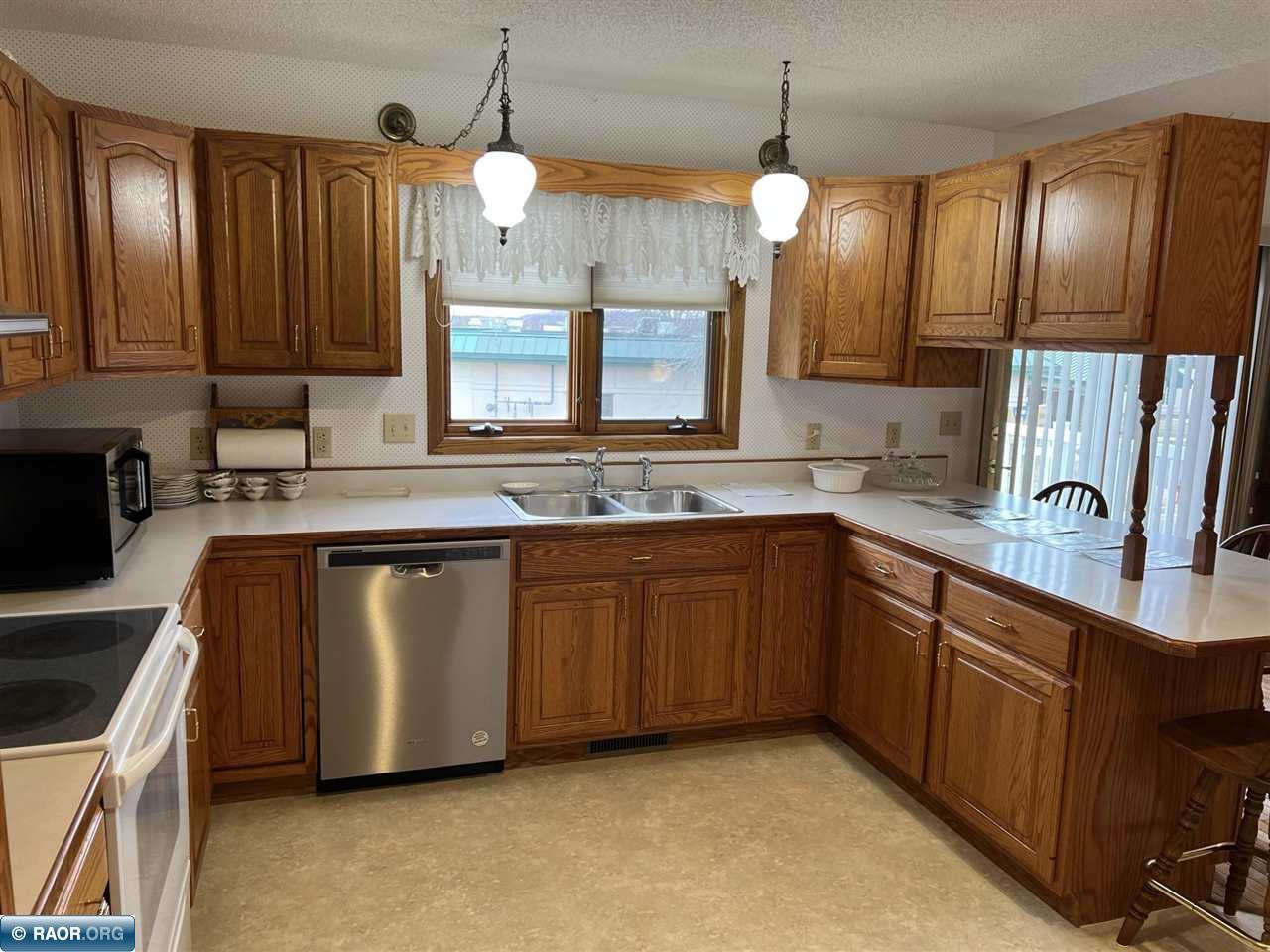 600 3rd Avenue Northeast Chisholm, MN 55719 - Photo 8 of 34