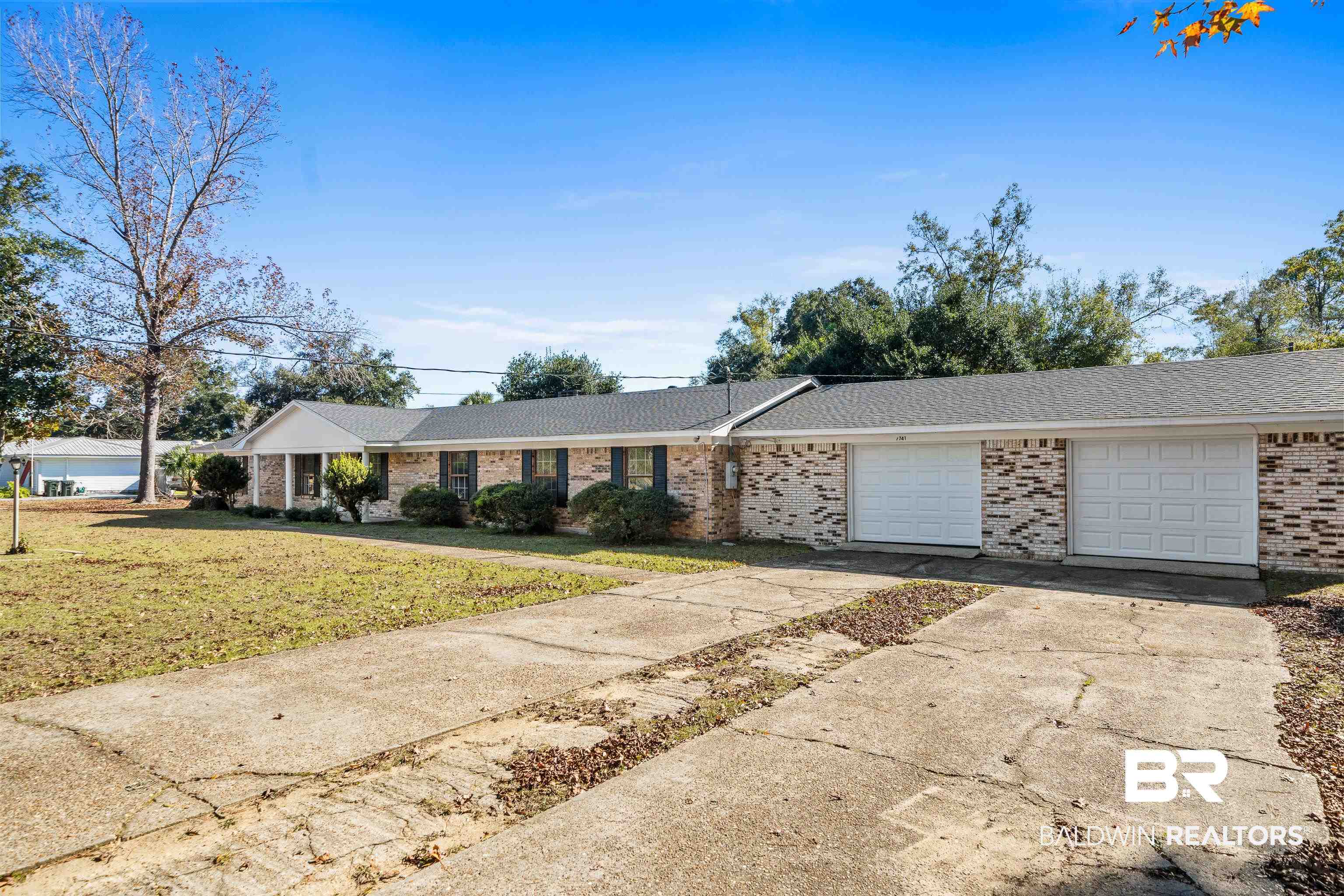 7741 Simmons Drive Foley, AL 36535 - Photo 2 of 38