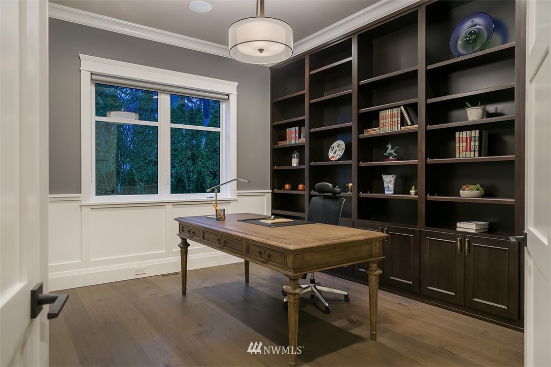 3239 Evergreen Point Road Medina, WA 98039 - Photo 16 of 37