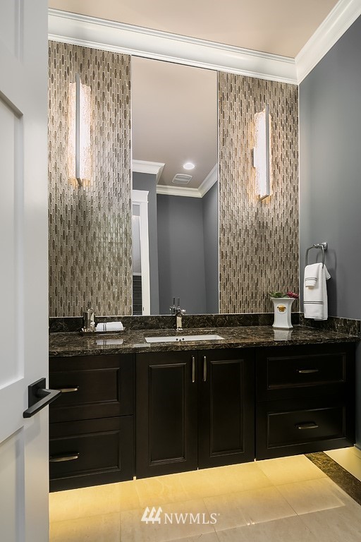 3239 Evergreen Point Road Medina, WA 98039 - Photo 18 of 37